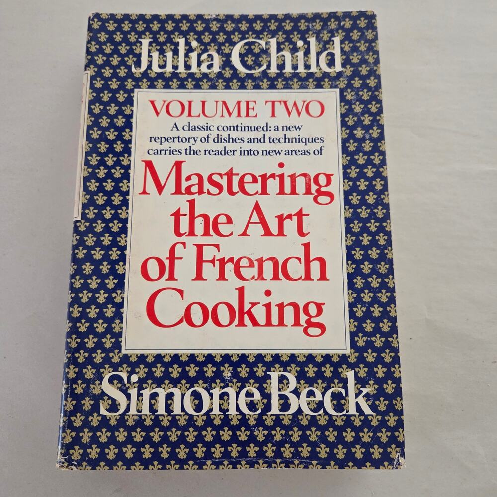 Julia Child Mastering the Art of French Cooking (1961) Volume 2 1970 1st edition